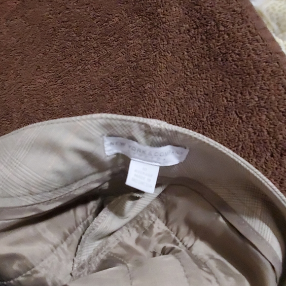 Pants - Picture 2 of 2